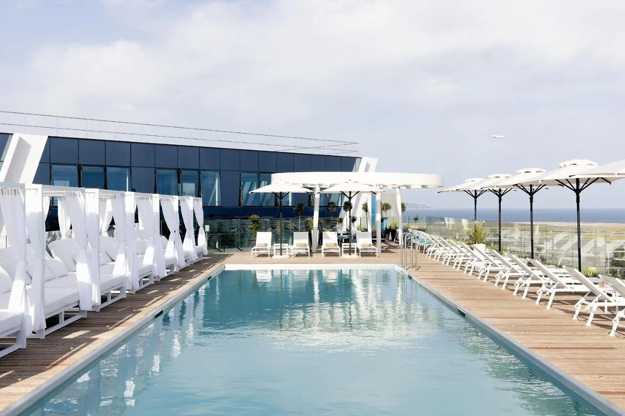 Sheraton Nice Airport 4*,