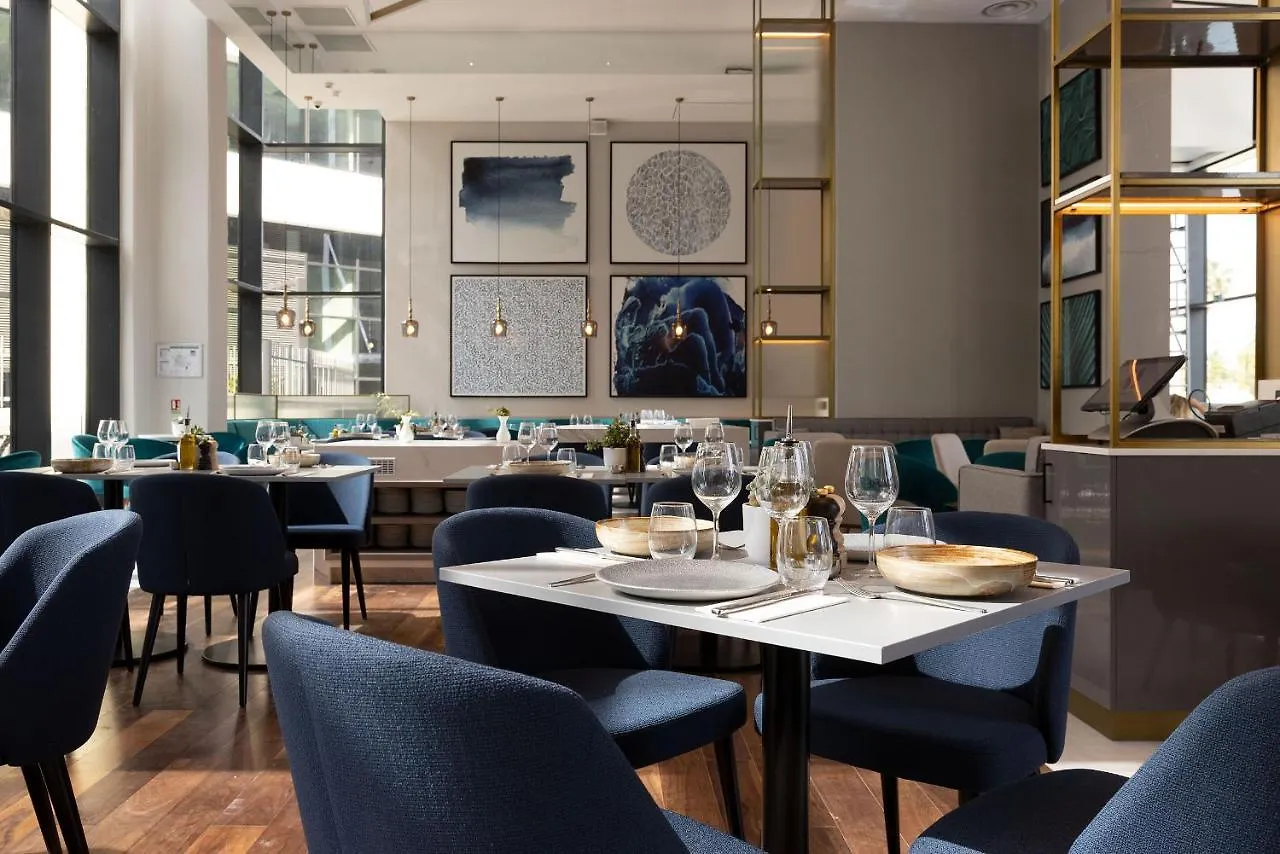 Sheraton Nice Airport 4*,  France